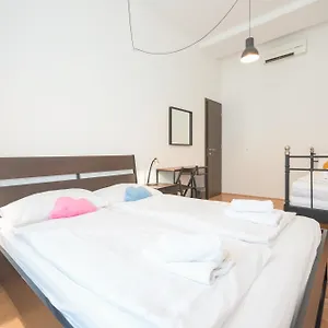  호텔 Atik